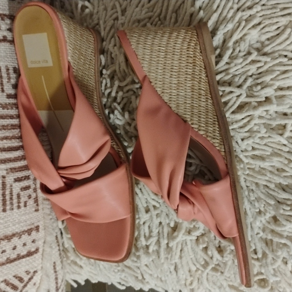 Dolce Vita Neka Coral Twist Sandal Wedges - Picture 3 of 9